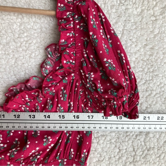 NWT Olivaceous Women’s fuschia short sleeve milkmaid crop top, Sz L - Picture 9 of 17